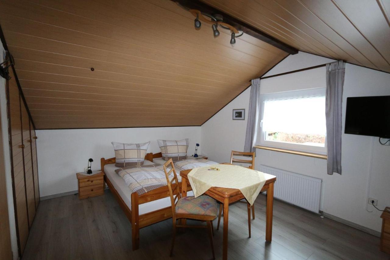 Haus Anne Hotel Neunkirchen  Exterior photo